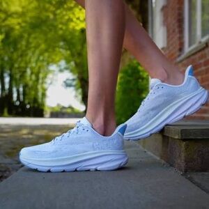 Hoka Clifton 9 Running Shoes